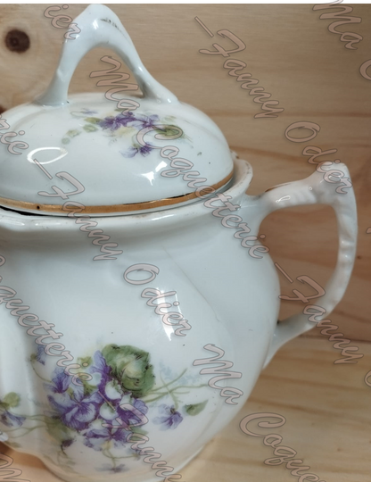 Éclat d’un Jardin en Porcelaine